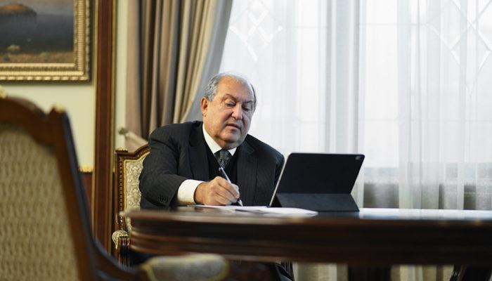 Председатель Армении