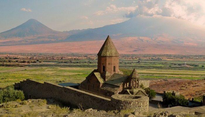 Хор Вирап, Покр Веди, Армения