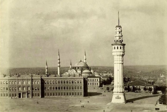 Башня Беязит: 85 метров белого мрамора и османской культуры