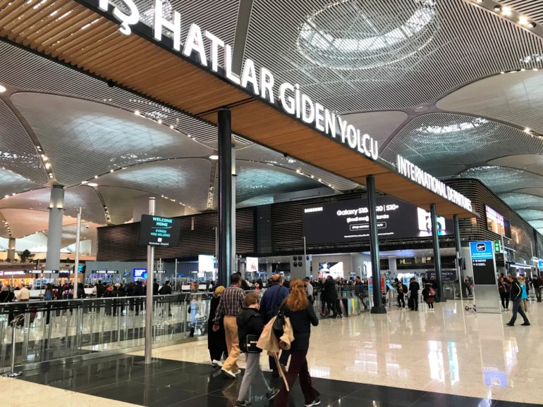 Новый аэропорт Стамбула: самый большой объект со всеми удобствами