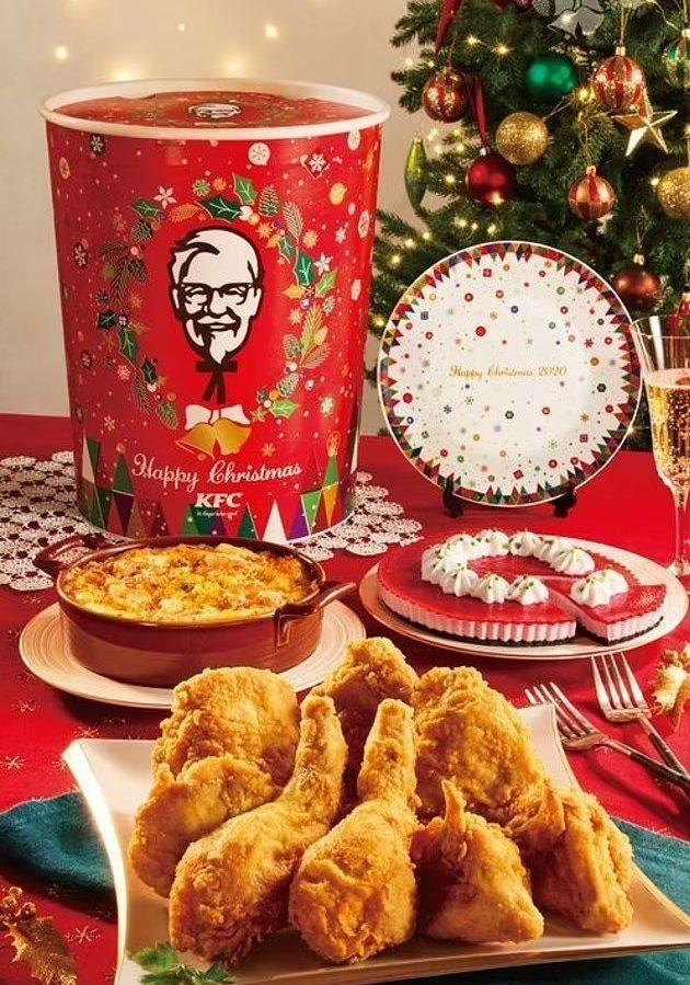 Курица KFC на Рождество в Японии.