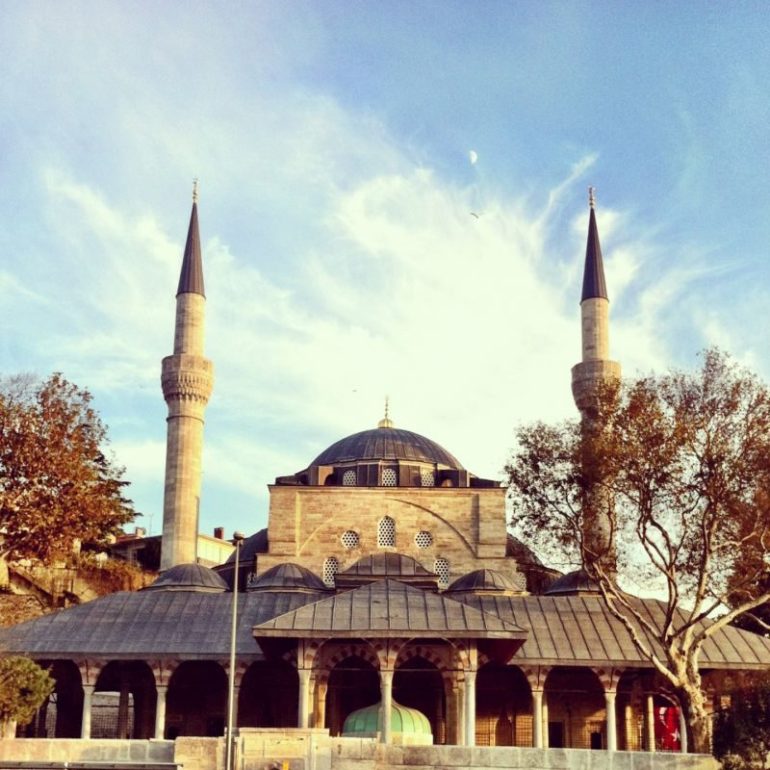Мечеть Микрима в Стамбуле - символ любви