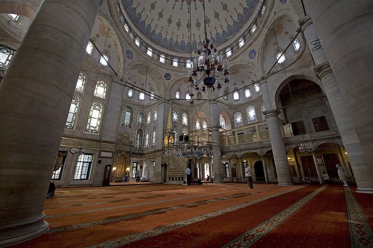 Мечеть Султана Аюпа - Зерно турецкого духовенства