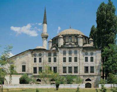 10 интересных фактов о жемчужине Османской империи - мечети Соколамехмет-паши